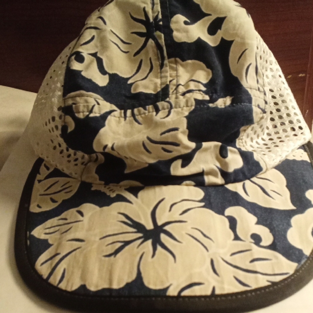 Floral Print Cap with Mesh Sides